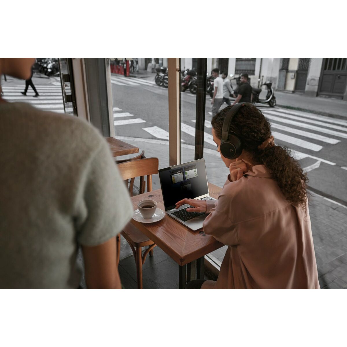 V2H71D55331BF05EF90C1A91E5350E5F532R5637518P10