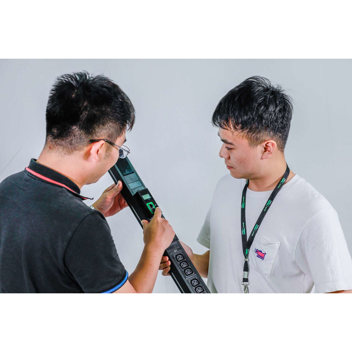 V2H2C8732BD6C4B22128021653EF00F2DADR7105497P2