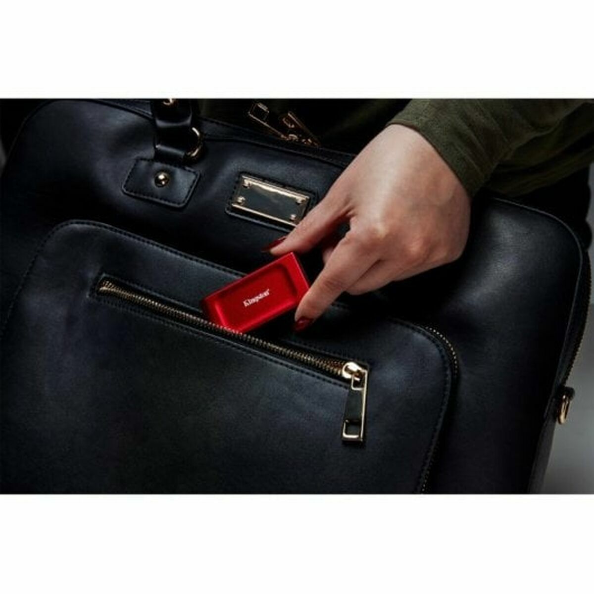 V2H67AA6FF8E9EDBD6645C8FF4C3AFD0542R7781354P9