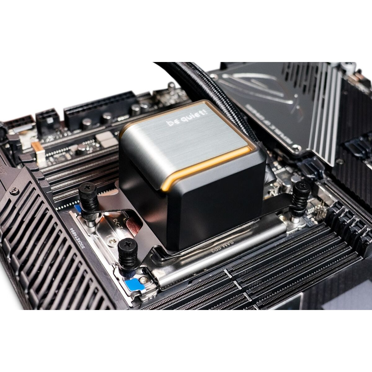 V6H784E371A6E68D4FC3684B0A9F400E3BAR6333610P2