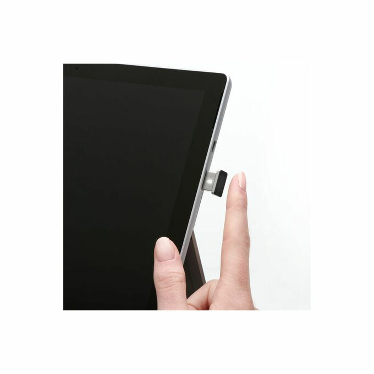 V3H340BE83F6638C13F17FC745C0B05BFACR5720837P3