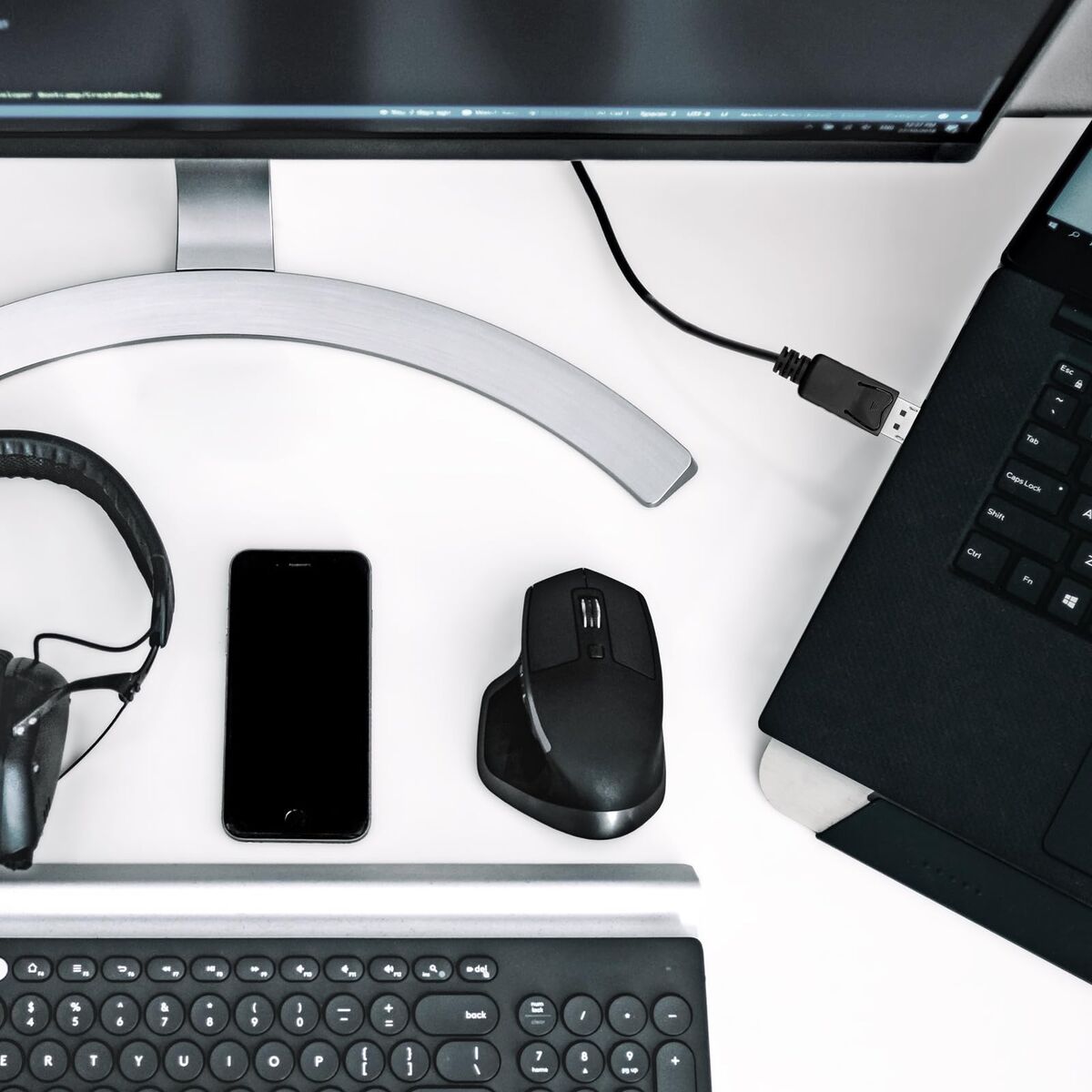 V2HAEB3D57E846A1518D00BEA1140508556R7504121P5